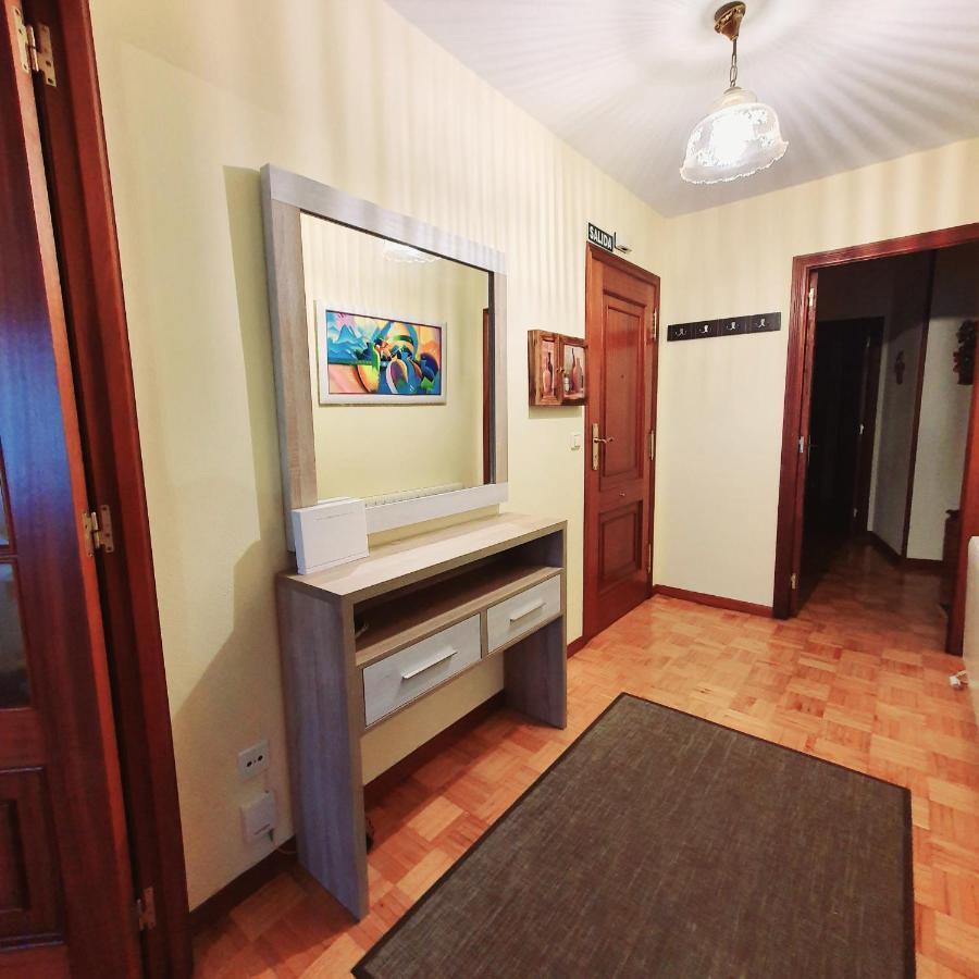 Piso Amplio En El Centro De Vilagarcia De Arousa Εξωτερικό φωτογραφία