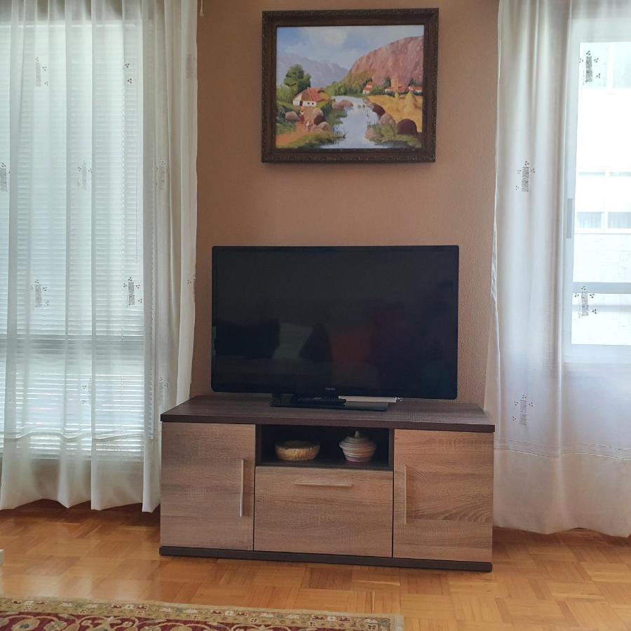 Piso Amplio En El Centro De Vilagarcia De Arousa Εξωτερικό φωτογραφία