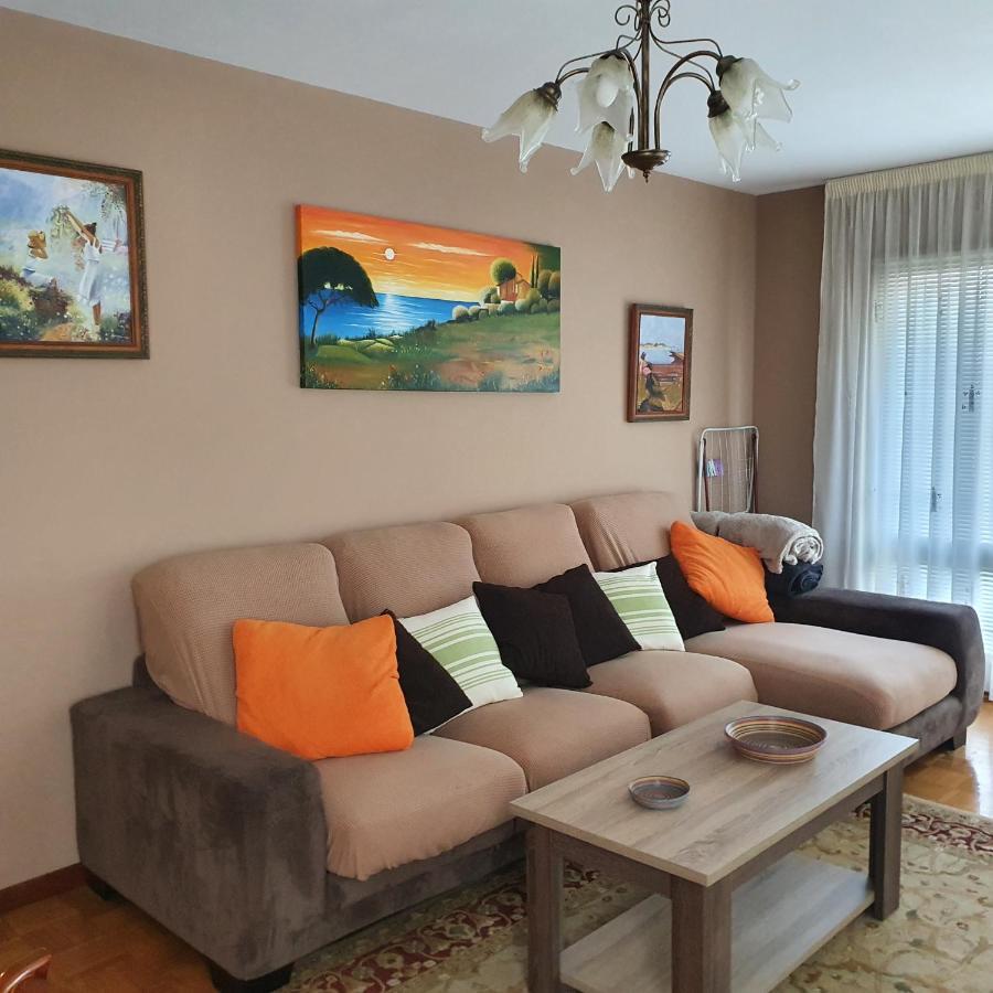 Piso Amplio En El Centro De Vilagarcia De Arousa Εξωτερικό φωτογραφία